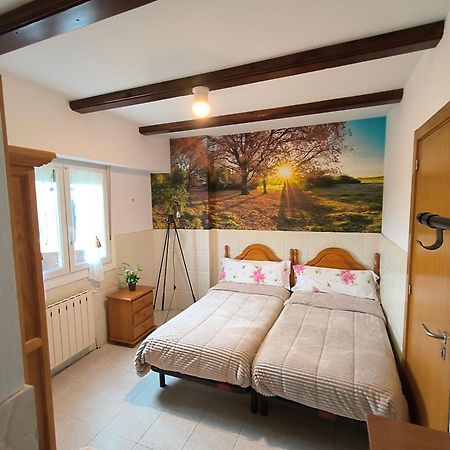 זראוטס Agerre Goikoa Agroturismo מראה חיצוני תמונה